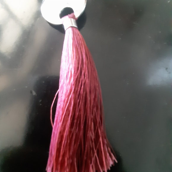 Country road tassle keyring bag accesory - Picture 4 of 4